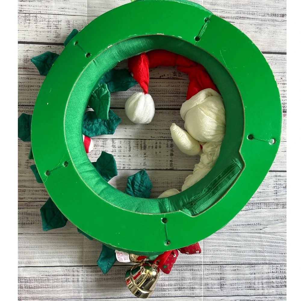 VTG Christmas Santa Claus Plush Wreath with Bells and Candy Cane Decor